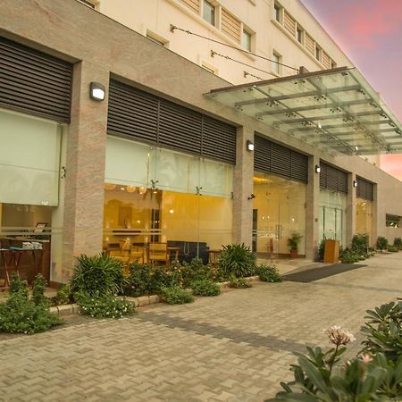 Kalyan Grand - A Business Hotel Vandalur Exterior foto