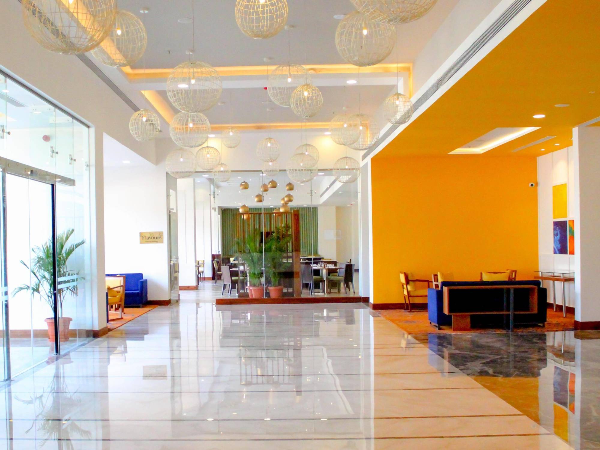 Kalyan Grand - A Business Hotel Vandalur Exterior foto