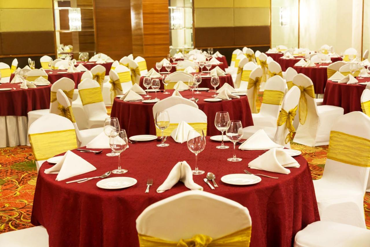 Kalyan Grand - A Business Hotel Vandalur Exterior foto
