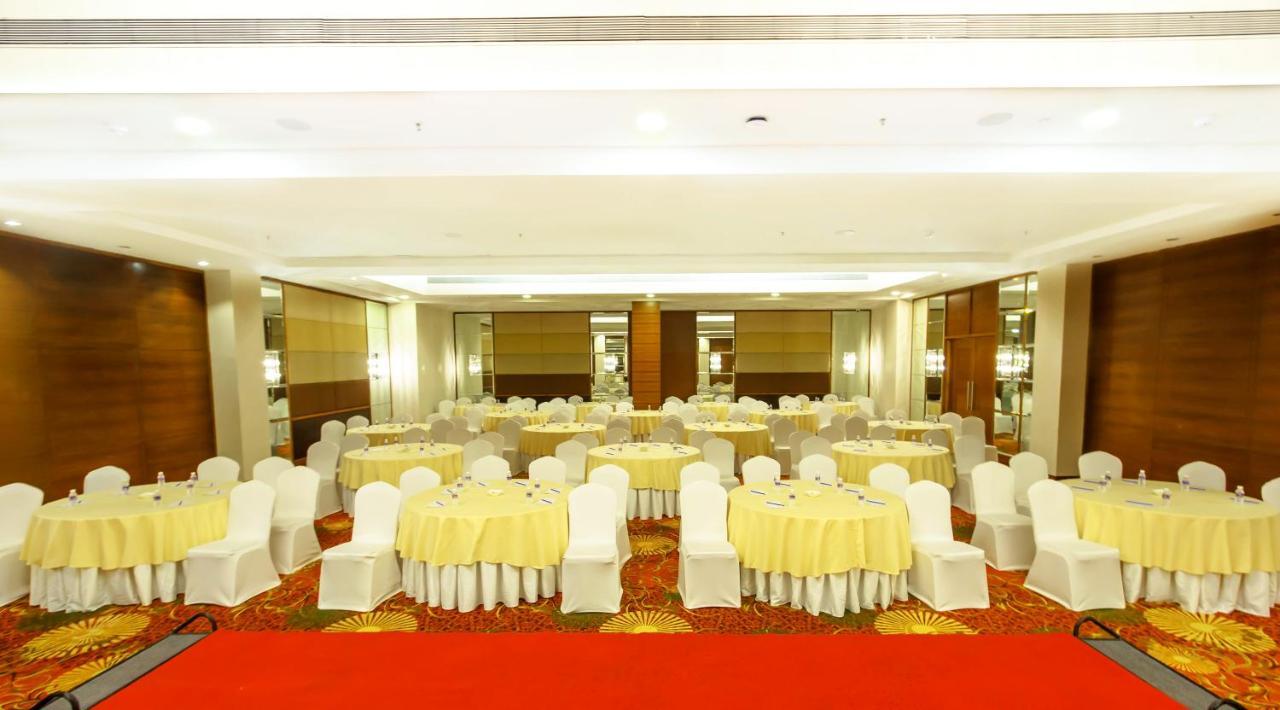 Kalyan Grand - A Business Hotel Vandalur Exterior foto