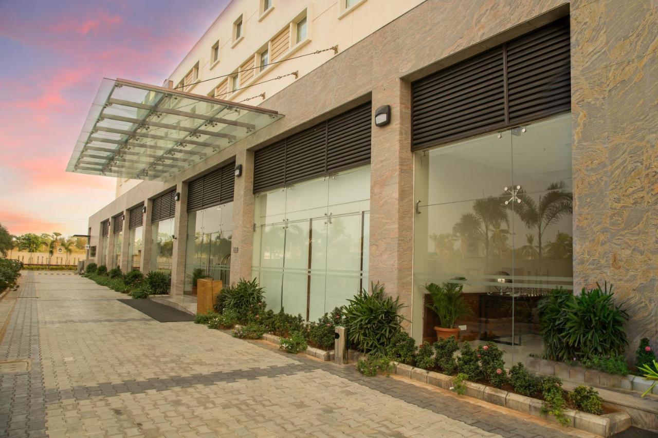 Kalyan Grand - A Business Hotel Vandalur Exterior foto